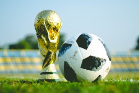 2026世界杯最新赛程信息-燃爆！西亚卡姆三赛季高光，中国队球迷沸腾！